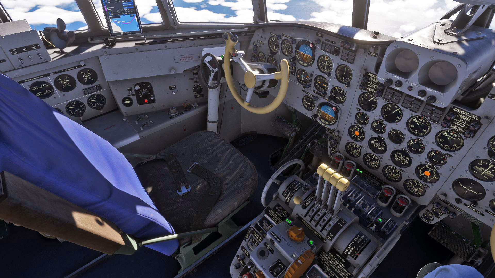 Ilyushin Il-18D Ilyushin Il-18D